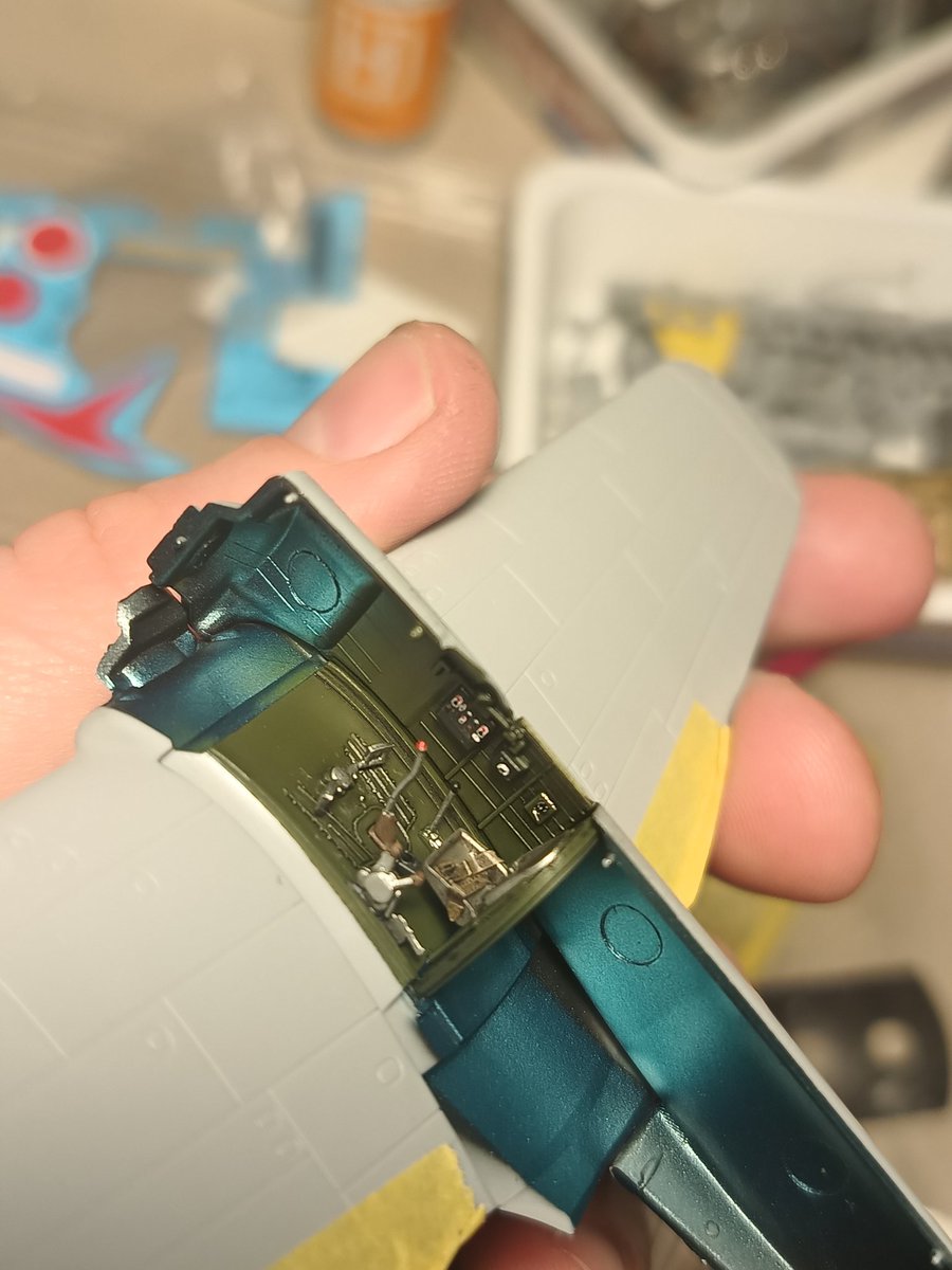 Z modeli <a href="/ArmaHobby/">Arma Hobby</a> mam na warsztacie wiele ale do tego wróciłem z ogromną przyjemnością. Kabina Ki-43 prawie gotowa.
#ttmodelarze