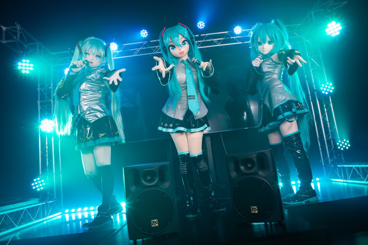 ミク合わせオフ
ミク <a href="/OmbaToh2019/">温羽とお (おんば とお)</a>
ミク <a href="/MikuK_na/">MikuK (みくけいな)</a> 
ミク<a href="/miku_dx7/">みずほ@コスサミ</a>
ミクのカメラマン 📸 <a href="/aoi_sailor/">あおい🍠</a>