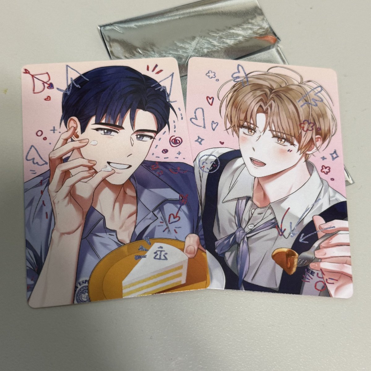 DAFARAY0's tweet photo. 이디야 데못죽 데뷔못하면죽는병걸림 콜라보 포토카드 포카

청우 아현 세트 0.8

상태 좋고 깨끗합니다☺️ https://t.co/v8muXdD9bg