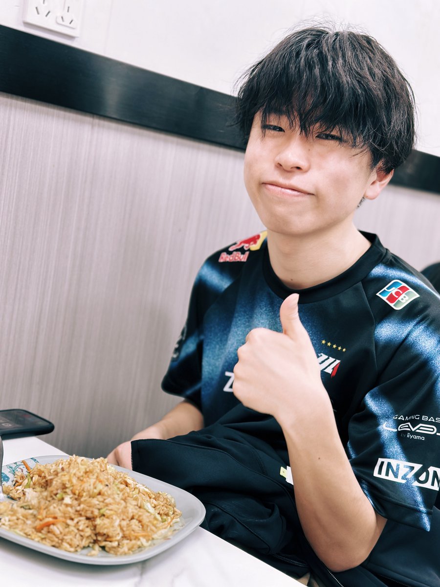 zeta_idv's tweet photo. 卵チャーハン🥚

#第五人格COAVIII https://t.co/jwBvQSNbsg
