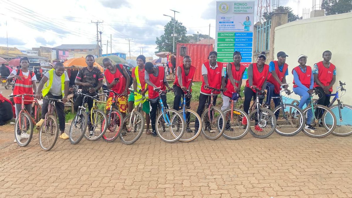 RedCrossYouthKE's tweet photo. To mark 60 years of Red Cross impact, 25+ youths cycled from Kisii to Rongoโraising awareness on road safety & mental wellness! A ride of resilience, unity & purpose. Hereโs to healthy bodies, strong minds & 60 years of humanity!
#RedCrossAt60 #KRCSYouth #PedalForChange https://t.co/bjYhkQs9y1