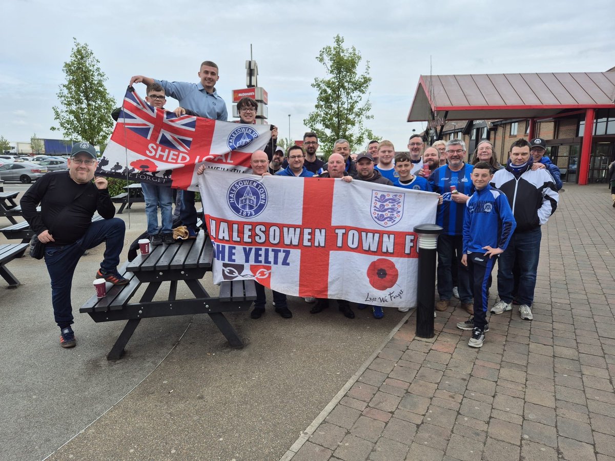 Unreliable Yeltz (@unreliableyeltz) on Twitter photo Follow Yeltz Away! <a href="/Awaydays23/">FootballAwaydays</a>
8 hour round trip to watch the mighty Yeltz at Leiston 💙
<a href="/halesowentownfc/">Halesowen Town FC</a> Follow Yeltz Away! <a href="/Awaydays23/">FootballAwaydays</a>
8 hour round trip to watch the mighty Yeltz at Leiston 💙
<a href="/halesowentownfc/">Halesowen Town FC</a>