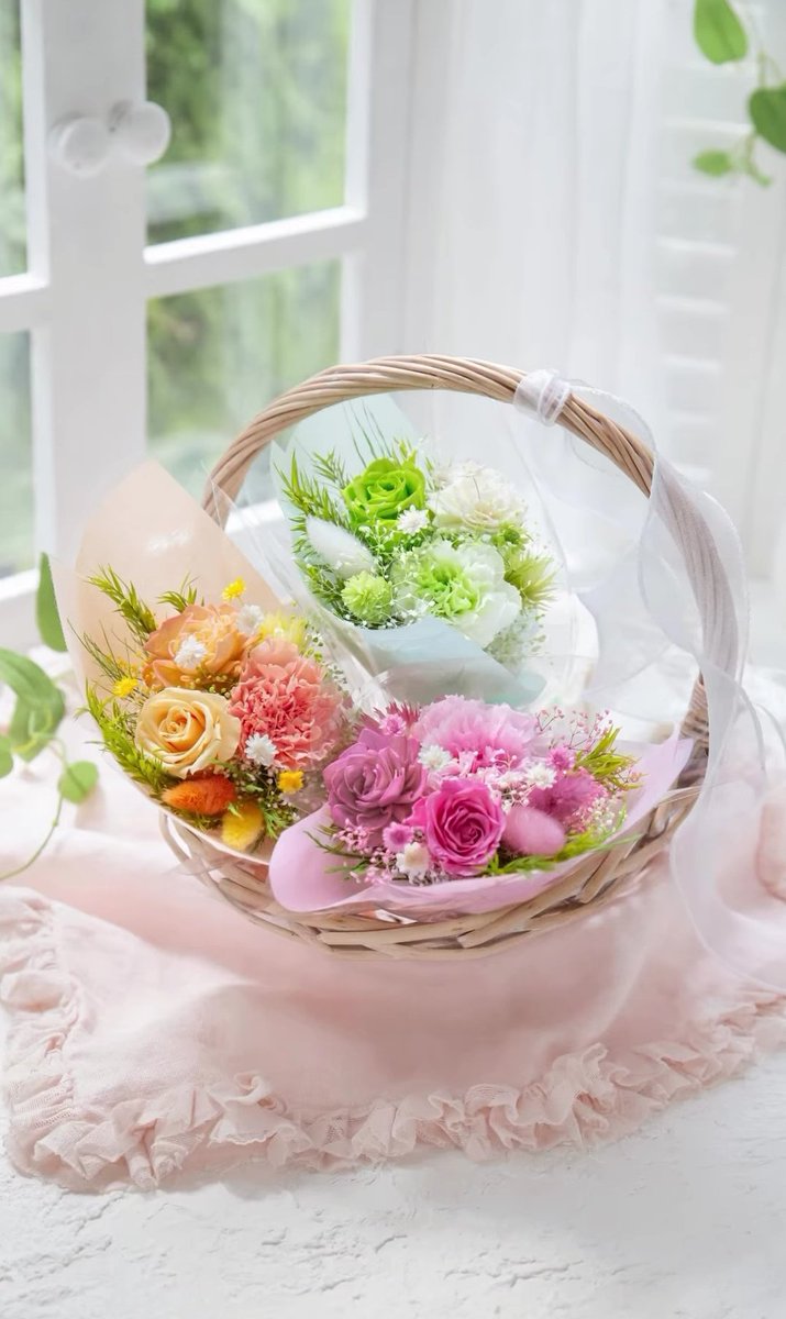 "Bazı insanlar güzel yer ararken bazıları gittikleri yeri güzelleştirir"

Hepimize güzel bir cumartesi diliyorum sevdiklerimizle 🌸🩷