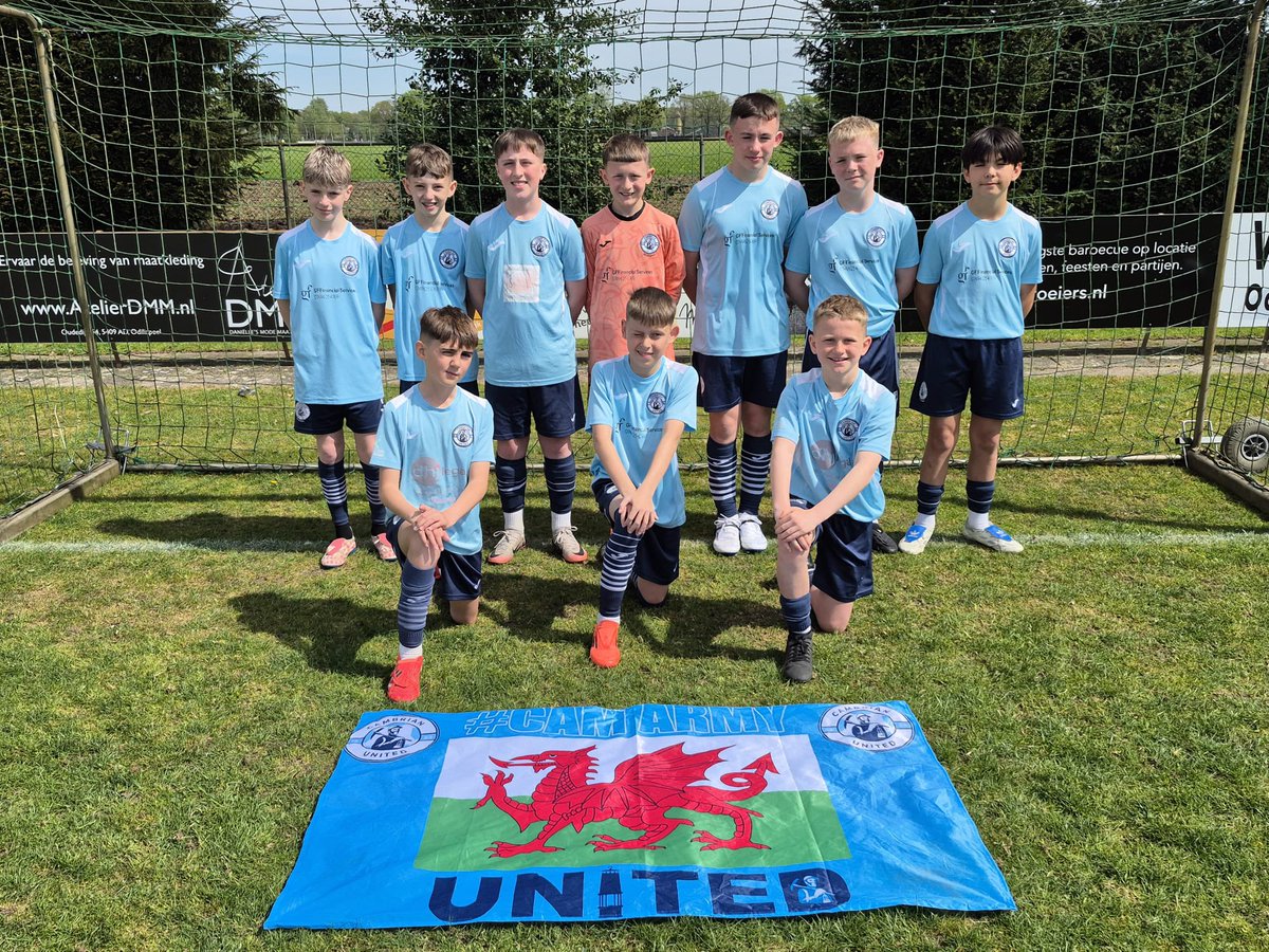 CamUtdAcademy's tweet photo. An afternoon KO for the U12 squads! 

Lovely weather for football 🇳🇱

#CamArmyUnited https://t.co/6xLCWqLWbH