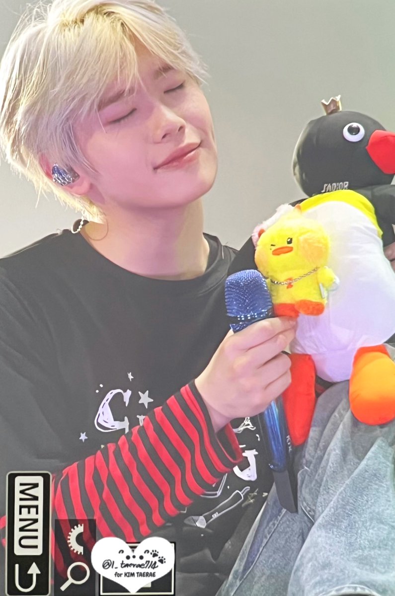 250419
2025 ZEROBASEONE FAN-CON
 [BLUE MANSION]

pre

#김태래 #KIMTAERAE #キムテレ
#제로베이스원 #ZEROBASEONE #ZB1