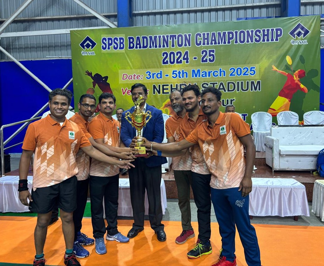 RINL_VSP's tweet photo. #RINL Badminton Team won #SPSB Badminton Championship 2024-25 #WINNER https://t.co/qXycgRAE8F