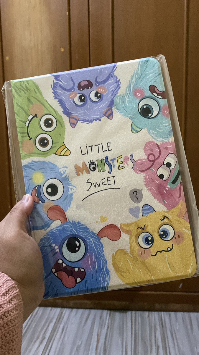 frootsforgood's tweet image. Kalo aku jual case xiaomi pad 6 yg baru dateng hari ini 70 ada yg mau gak ya 😭
Belinya 92k, dijual karena ternyata slot pen-nya gak cukup buat pencilku yg pake silicon 😭
#wts #xiaomipad6 #tabletcase