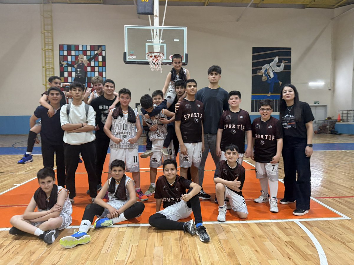 U12 ve U10 takımlarımız sezonun ilk maçlarından sahadan galip ayrıldı 
#malatyabasketbolu #zafer #malatyasportif #malatyabasketbol #malatyabasketbolokulları #malatya #şampiyonluk #panterler