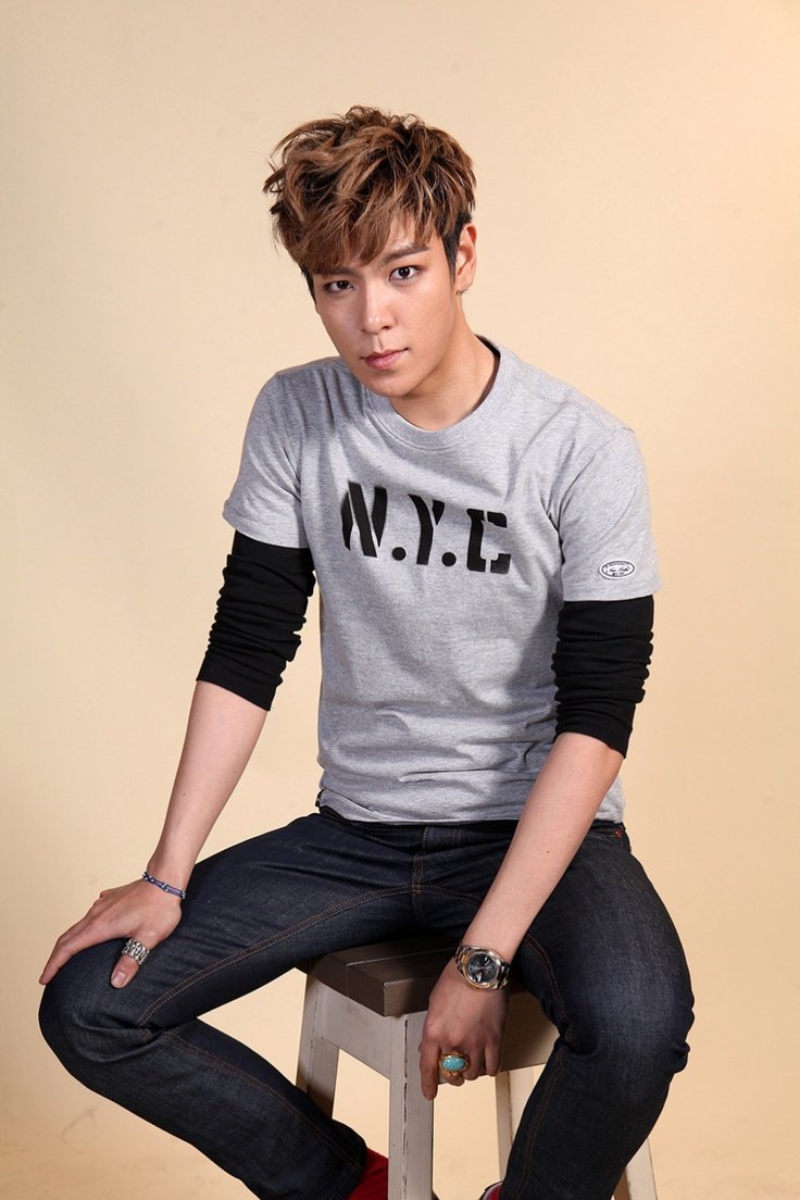 toptimistic_'s tweet photo. Seunghyun with bangs looks absolutely scrumptious https://t.co/yEjWZMgCN4