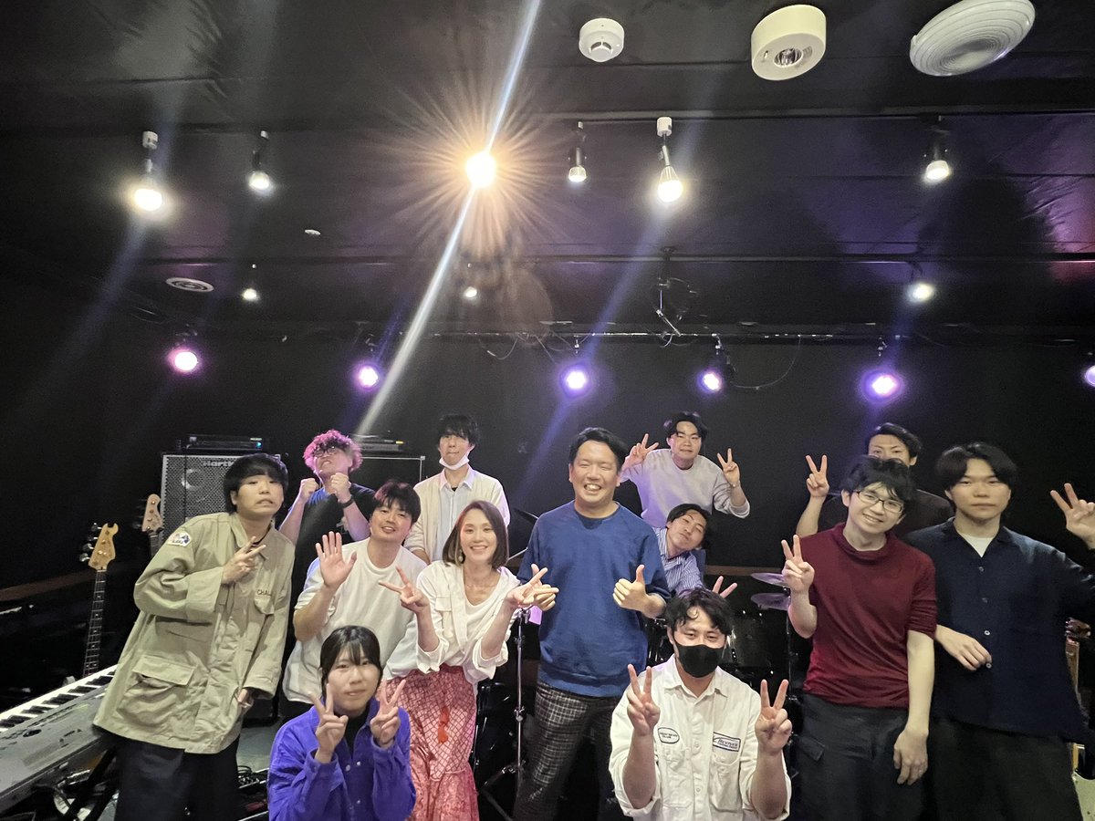 bassontopumeda's tweet photo. BASS ON TOP CONNECT 番外編セッション
盛り上がりすぎました！！！！！
ご参加いただいた8サークルの皆さまありがとうございました！！！！ https://t.co/lCO3I1WQ9N