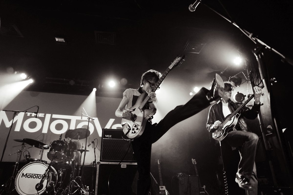 thank you so much London last night, opening for The Molotovs was so much fun, see you again on the 30th