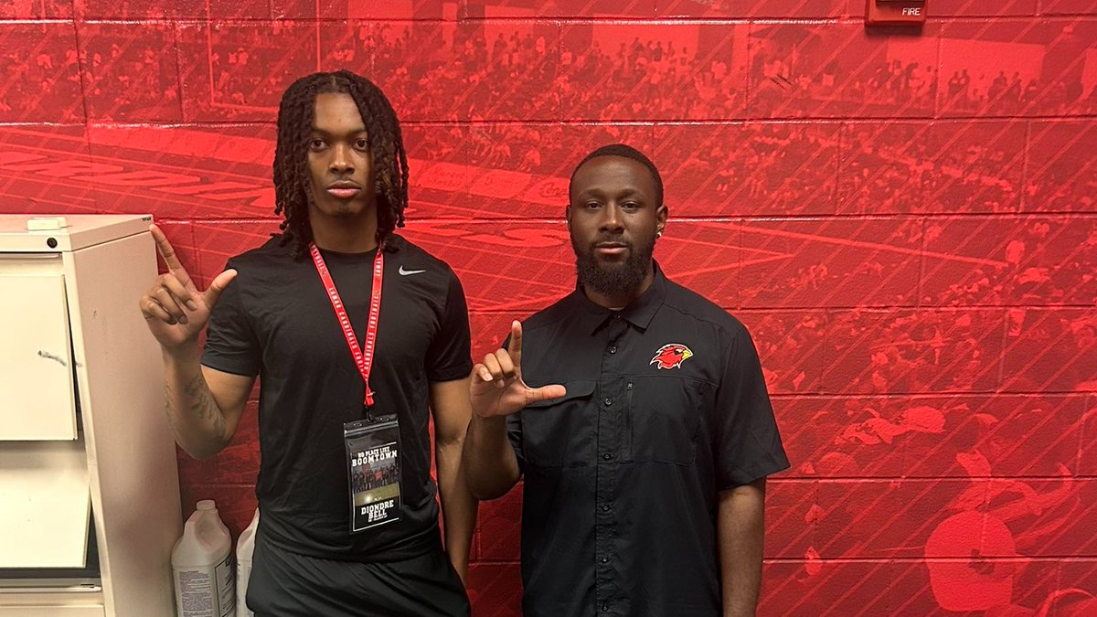 Six Star Football | PLUS+ (@sixstarfootball) on Twitter photo Lone Star Lockdown: Texas' 2026 DBs Shutting Down the Competition
⭐️Backfield Ballhawks - A look at Texas' 2026 DBs to Watch🔥
STORY:▶️🔗sixstarfootball.com/article/lone-s…
<a href="/john_abrama/">John Abrama</a> <a href="/Diondre_Bell/">Diondre Bell</a> <a href="/Aiden_Clark2026/">Aiden • Clark ™️</a> <a href="/Kamron_hall2/">kamron Roshawn Hall</a> <a href="/MalakhaiMiller8/">𝑀𝒶𝓁𝒶𝓀𝒽𝒶𝒾 𝑀𝒾𝓁𝓁𝑒𝓇 🃏</a> <a href="/AzeemSolabi/">Azeem Solabi</a> <a href="/_CamrenSmith/">Camren “Cam” Smith</a> <a href="/DeuceThomas44/">Rodney Thomas II</a> Lone Star Lockdown: Texas' 2026 DBs Shutting Down the Competition
⭐️Backfield Ballhawks - A look at Texas' 2026 DBs to Watch🔥
STORY:▶️🔗sixstarfootball.com/article/lone-s…
<a href="/john_abrama/">John Abrama</a> <a href="/Diondre_Bell/">Diondre Bell</a> <a href="/Aiden_Clark2026/">Aiden • Clark ™️</a> <a href="/Kamron_hall2/">kamron Roshawn Hall</a> <a href="/MalakhaiMiller8/">𝑀𝒶𝓁𝒶𝓀𝒽𝒶𝒾 𝑀𝒾𝓁𝓁𝑒𝓇 🃏</a> <a href="/AzeemSolabi/">Azeem Solabi</a> <a href="/_CamrenSmith/">Camren “Cam” Smith</a> <a href="/DeuceThomas44/">Rodney Thomas II</a>