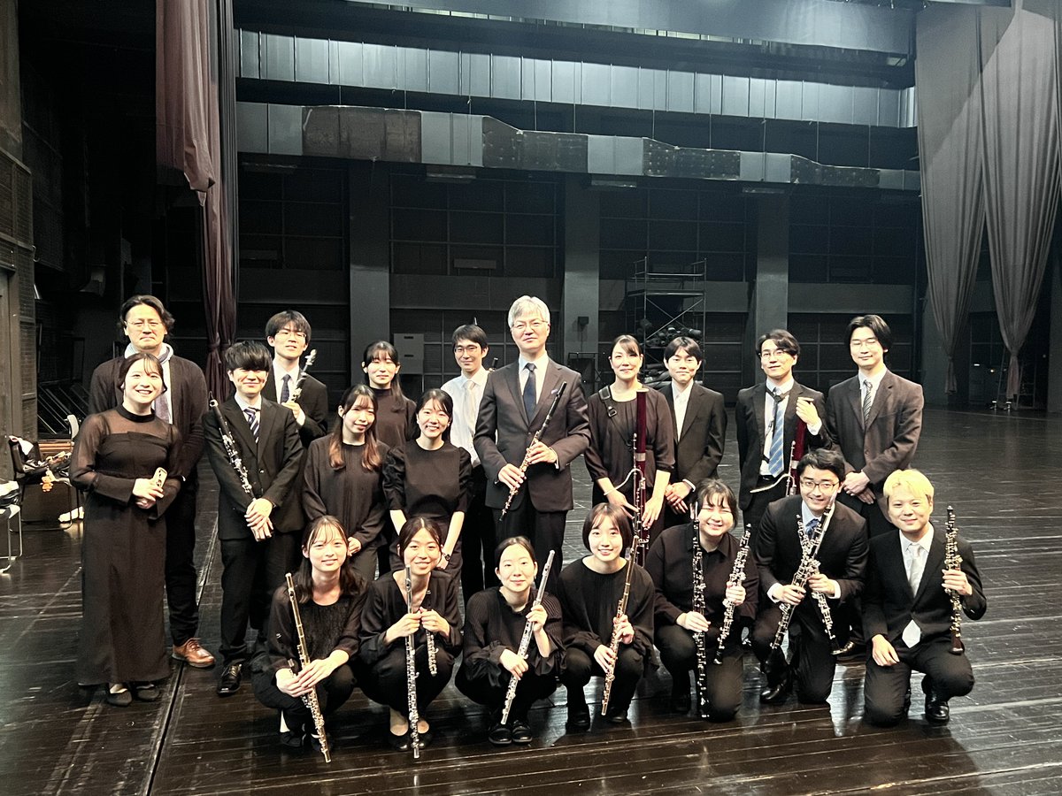 yuki_flpicc's tweet photo. 桐朋オケアカ、今季最初の定期演奏会でした🎶
神田寛明先生に来ていただき、一緒に演奏しながら間近でご指導を受け、リハ期間からとても充実していました。そして同世代の素晴らしい方々と一緒に勉強できて幸せです🥹今年もこの場所で学べることに感謝して、しっかり吸収していきたいと思います🔥 https://t.co/N0LeV6Y4LP