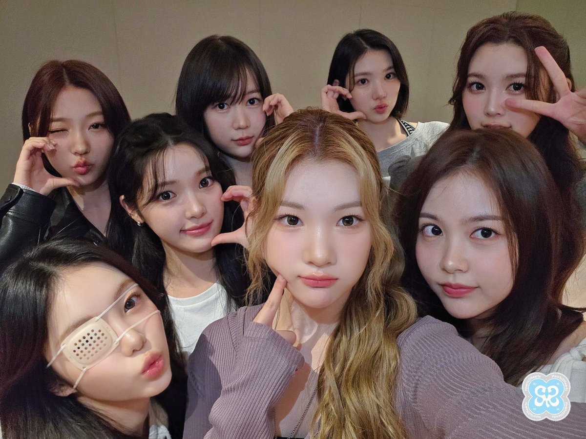 H2H_NEWS's tweet photo. 250419 Hearts2Hearts Weverse Media Update 

#Hearts2Hearts #하츠투하츠 #H2H @Hearts2Hearts https://t.co/G2VnbxtXbw