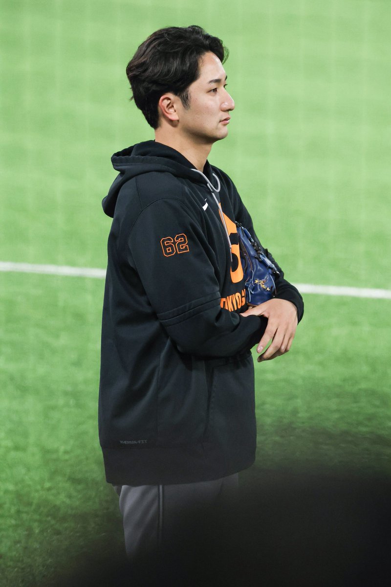 _pbym_'s tweet photo. ファンの方に届け〜〜🙂‍↕️👍🏻

2025.4.18 明治神宮野球場

#giants #横川凱 https://t.co/yYYRYMQJ7P