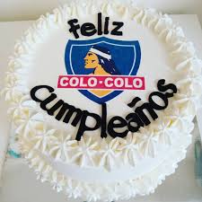 ElPulentoDios's tweet photo. Aquí se celebra como corresponde, Feliz Centenario #ColoColo https://t.co/hHwBojZRHZ
