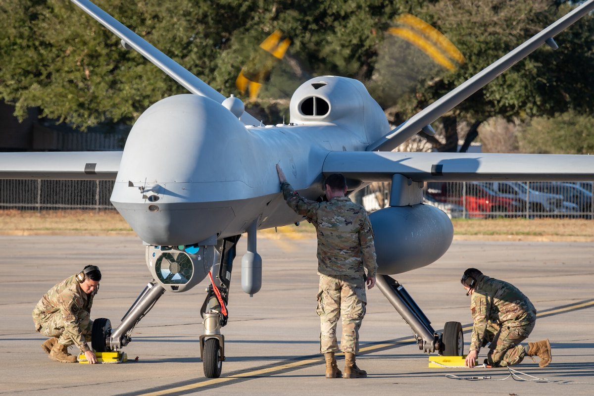 TheWorldWar12's tweet image. Yemen's Houthis claim to have shot down yet another MQ-9 Reaper UAV, this would be the 21st one to be downed if confirmed.
Each Reaper UAV costs about $32 million.