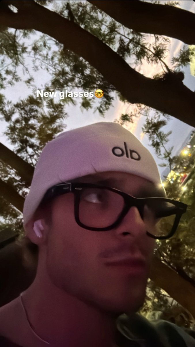 Beauclarke Daily tweet media