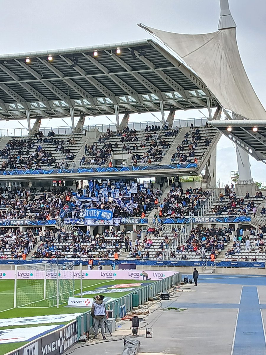 Belle rencontre de #Ligue2 entre le #PFCSCB stade avec belle ambiance, et si la solution pour une belle histoire avec le <a href="/DFCO_Officiel/">Dijon FCO</a> c'était la gratuité des places le temps de la montée ?