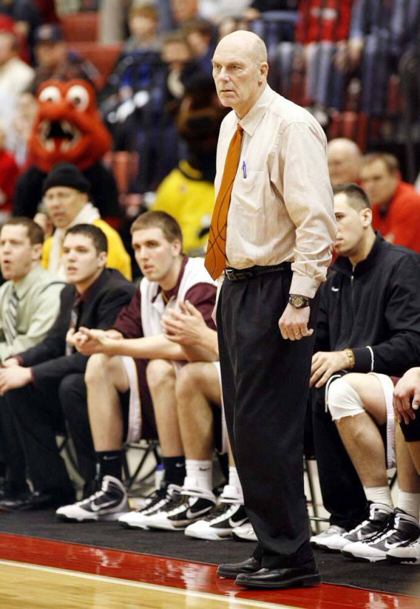 Don Meyer on Keeping Your Team On A Sharp Edge:
• If you have to try hard to try hard, you’re screwed.
• Clean the Hog House everyday,  b/c you know what hogs do.
• Good is the Enemy of Great!
• Expect - Inspect - Accept
• Never let your players or coaches get satisfied.