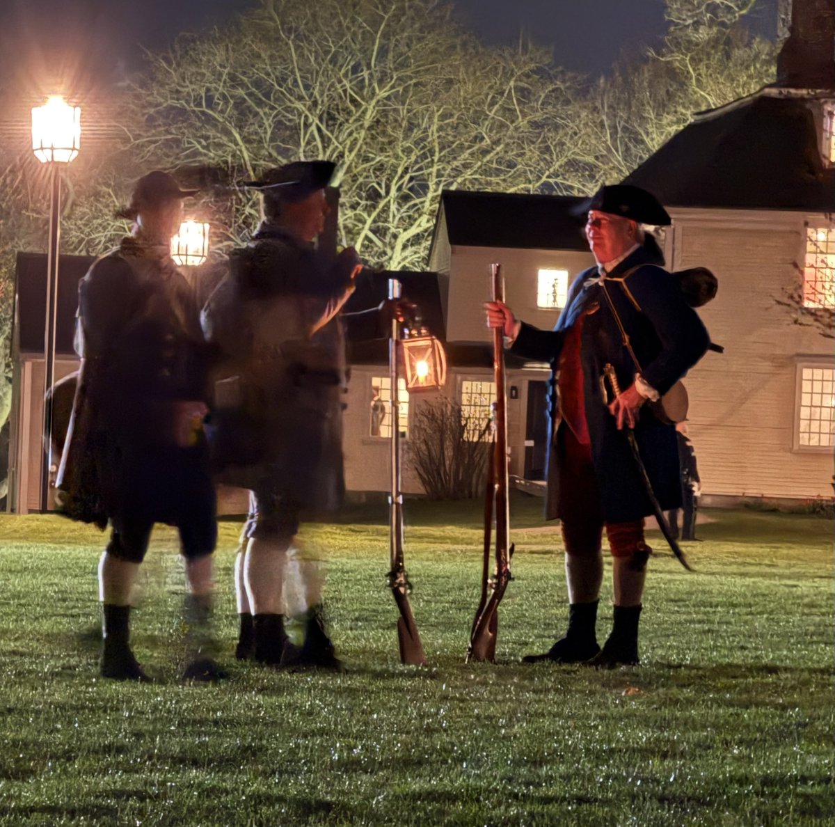 PursuingHistory's tweet photo. Scenes from this morning in and around Lexington Common on the 250th anniversary of the first shots fired. https://t.co/7r1GXU25RR