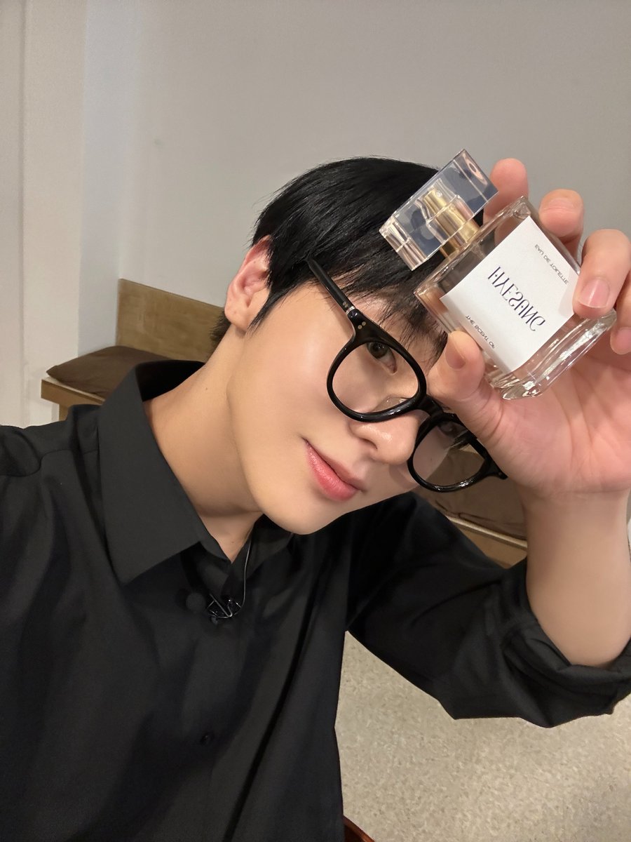 [📷] 

🖤H (8)🖤

#VANNER #배너
#혜성 #HYESUNG