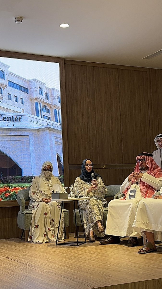 drsam6's tweet photo. I had the honor to give a talk about #pediatricpain management at the @SSPainMedicine. It was a wonderful experience meeting greatest pain physicians from all over the country https://t.co/LWUeeaMfT6
