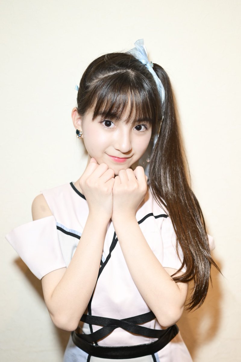 s50989106's tweet photo. 2025/04/19(土)
「かがやきフェス Spring 2025」
at ダブル金沢
YUMEADO CiTRON.•*¨*•.¸¸♬
中井ゆゆちゃん😍😘😁❤️💕
@Yuyu_YmCiTRON
特典会30秒撮影📸
美少女見つけた👀
#中井ゆゆ
#YumeadoCiTRON
#夢アドCiTRON
#アイドル
#かがやきフェスSpring2025
#Nikon8 https://t.co/ZP7qwO8RAu