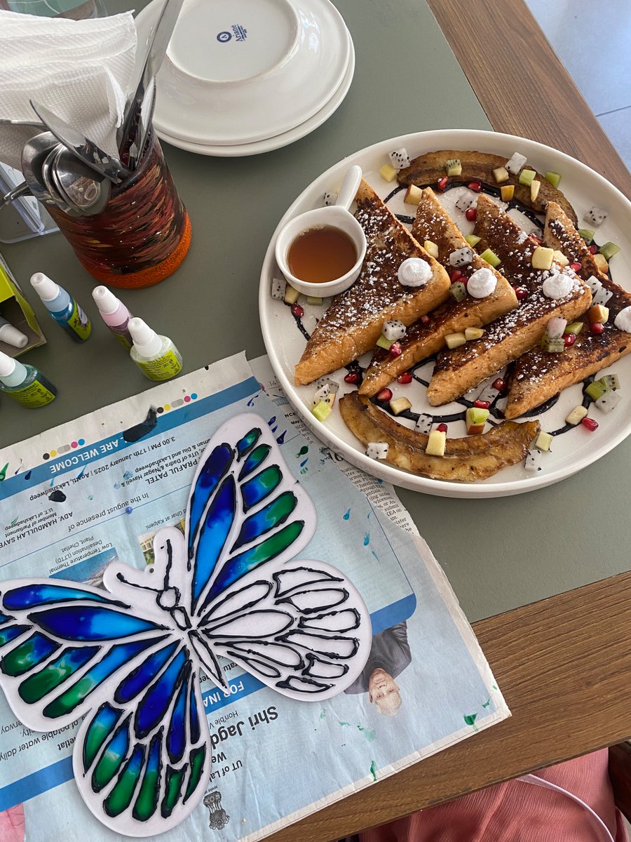 TrishaGhoroi's tweet photo. @bindureybindu Heyy, I did try out Playful Palette recently. It’s such a lovely place and I loved the art activities. The food and vibes were on point. https://t.co/OktLtnuNKI