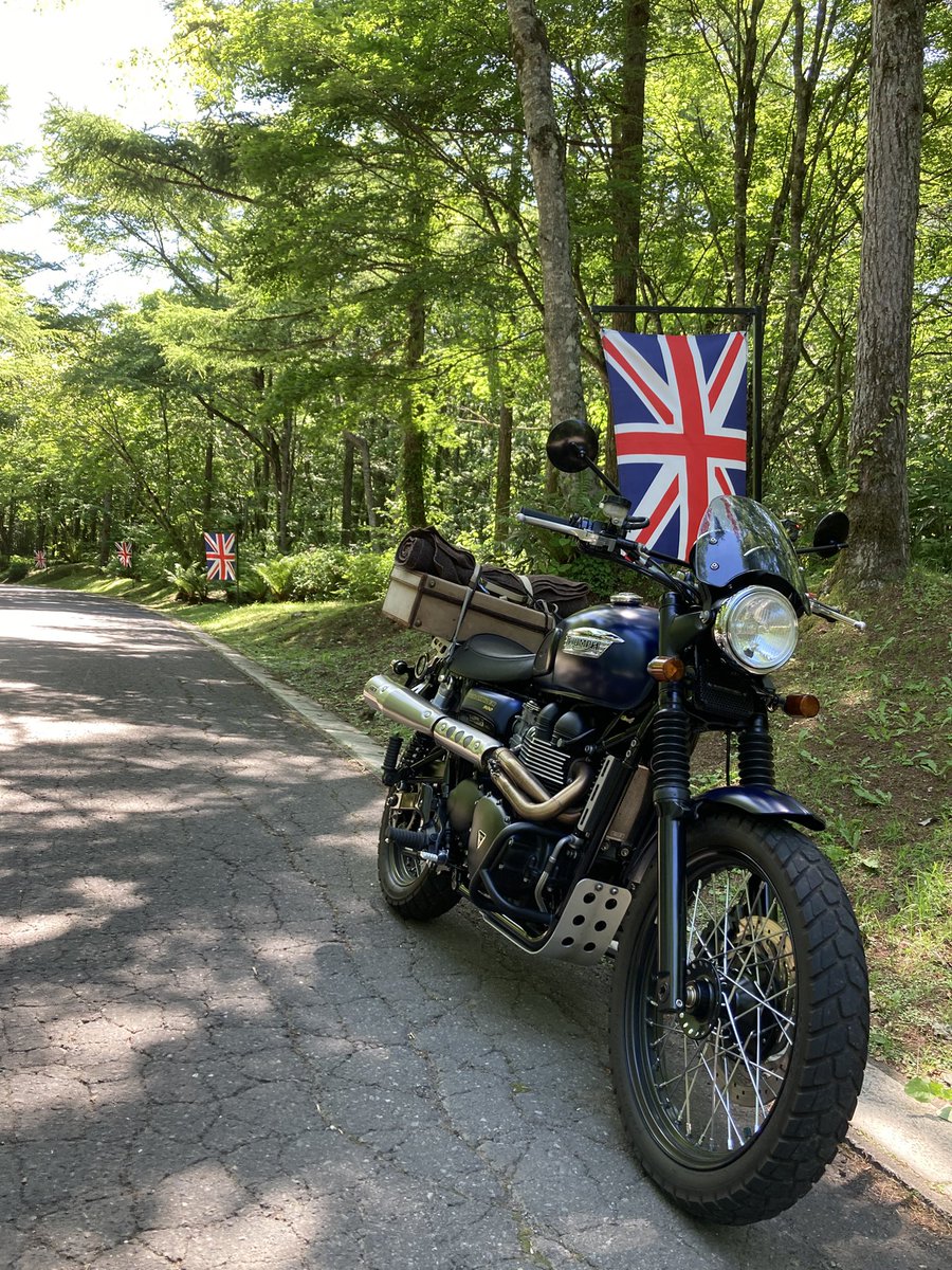 KA2_BikeLab's tweet image. 名前: KA2
性別: 漢
年齢: アラフィフ
身長: 175cm
住み: 秘境グンマー
車種: triumph スクランブラー、クロスカブ
一言: 旅が好き食べる事が好き呑む事が好き
そして、何よりバイクが大好き
一度に全て出来る幸せ…
それがキャンプツーリング！🏕
フィッシング始めたばかりのへっぽこアングラー