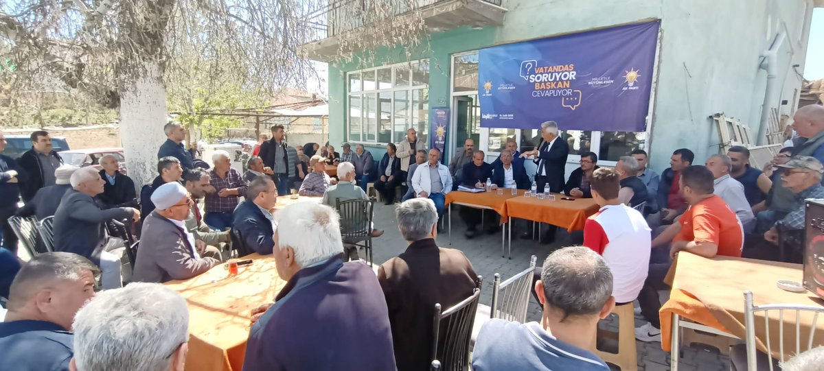 “Vatandaş soruyor Başkan cevaplıyor”
Etkinliklerinden ilkini İlmen mahallemizde gerçekleştirdik. 
Toplantımıza katılan tüm hemşerilerimize katılımlarından dolayı teşekkür ediyorum. 

#VatandaşSoruyorBaşkanCevaplıyor #Hüyük <a href="/aktanitimkonya/">AK Parti Konya</a> <a href="/Akparti/">AK Parti</a>