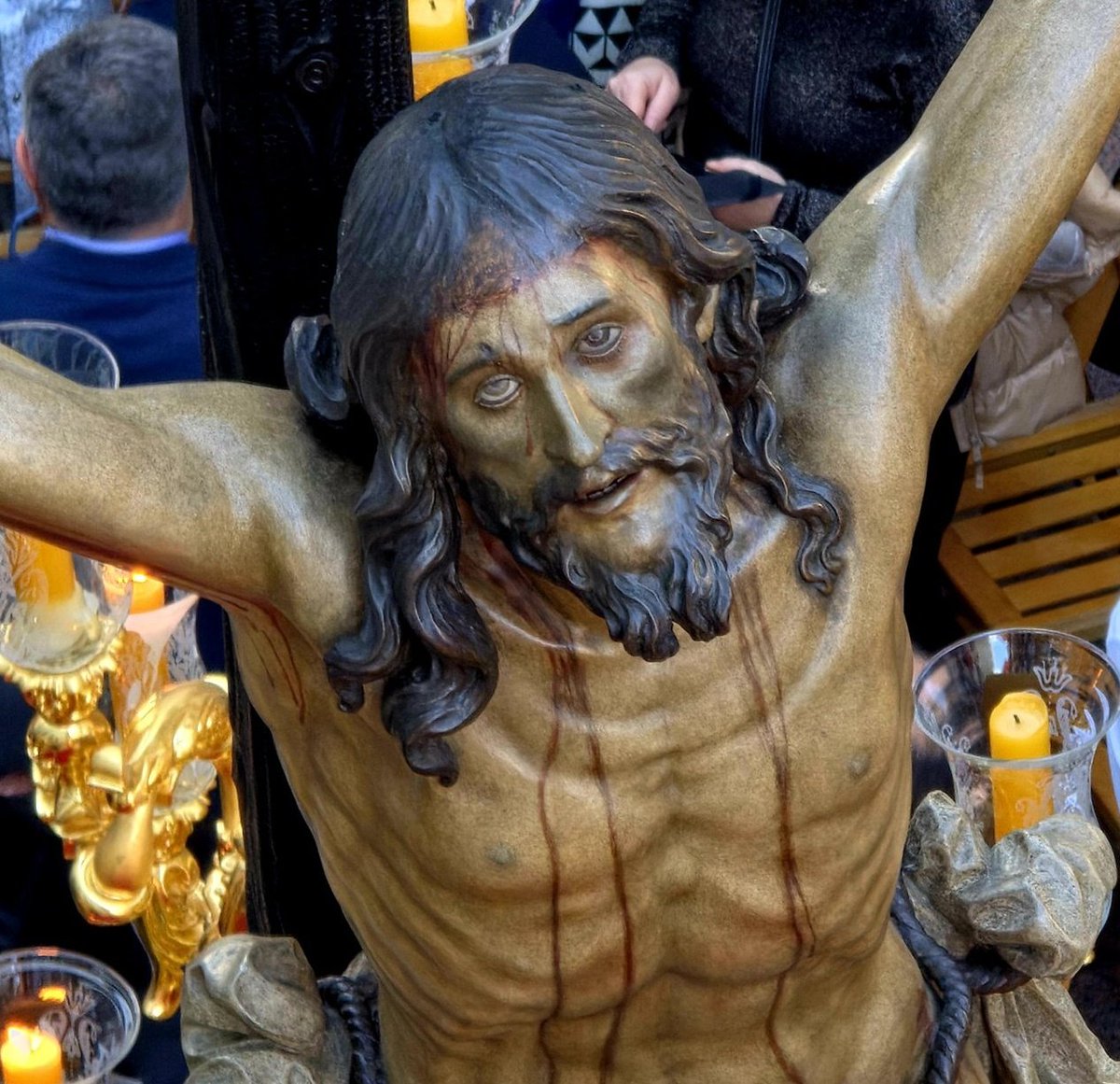BonoBorrero's tweet photo. La mirada que no merecemos y que solo Dios alcanza... https://t.co/CI2r2Yl1WO