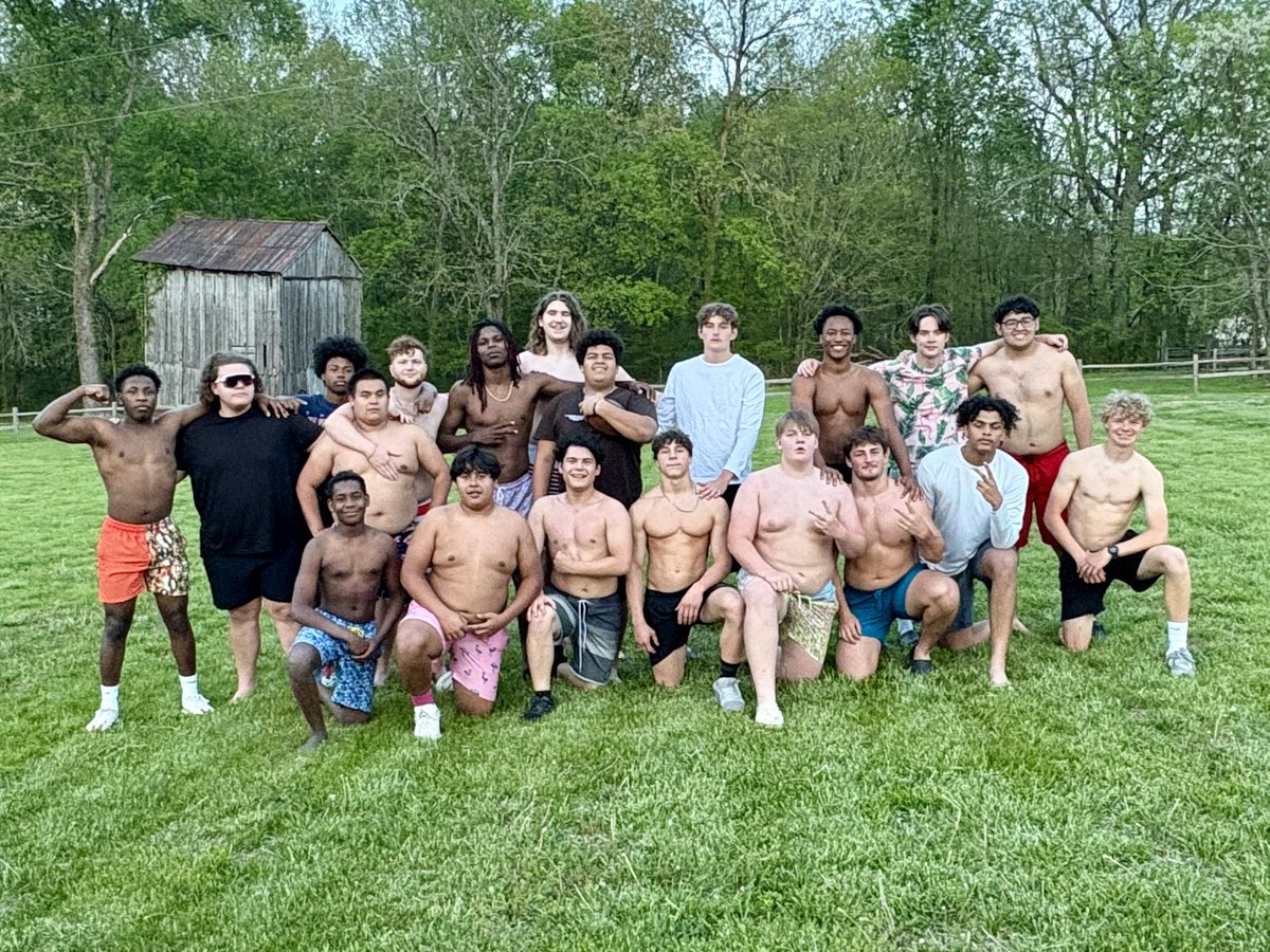 mickcasto's tweet image. My TEAM
@RossviewFTBL