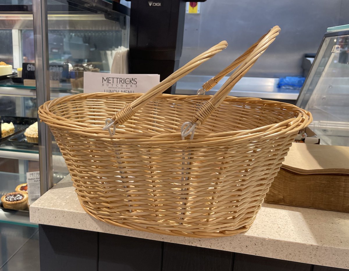 The Squeasels tweet media