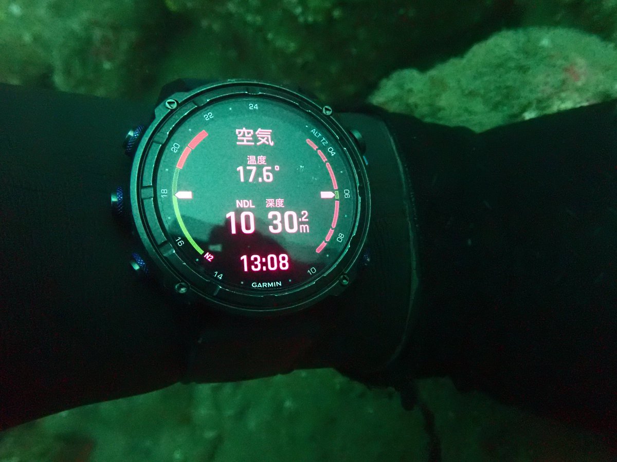 bubupy0212's tweet photo. 今日はGarminのテストダイブ。色々な設定の6台持って潜ったけど流石に６台は絡まるぅ😵‍💫😵‍💫 https://t.co/ZL0eg1CbXR