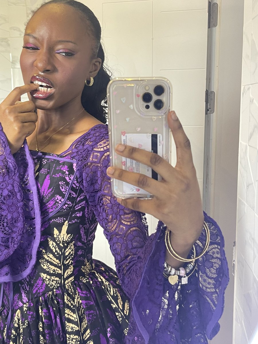 mscoolio2006's tweet photo. everybody say purpleeee😋😋😩😩🙏🏾🙏🏾🙏🏾 https://t.co/yTW3NBrwjh