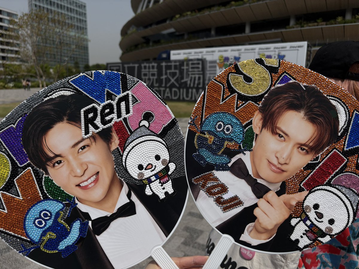 そそそ tweet media