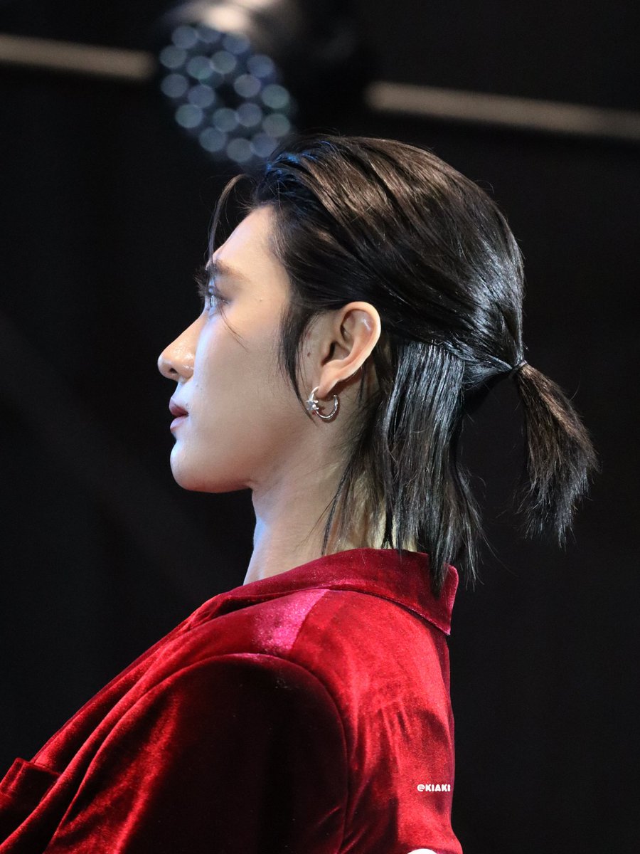 Kiakinala's tweet photo. 梦回爱空😭😭😭

@Bossckm_ 

#Boss1stFansignQingdao
#BossChaikamon #ShawtyBoss 
#BOSSCK #Bosschaikamon https://t.co/M0RMI1lTED