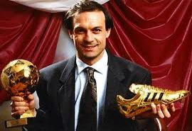 Gunner4Life_AFC's tweet photo. @80s90sfootball Salvatore Schillaci 🙏🏼🇮🇹 “Toto” - Was one of the last players Azeglio Viccini picked to represent the Azzurri so much so he didn’t even have his own Panini sticker but what an impact he made in Italia’90. Won the Golden Boot and the hearts of many millions of fans! #RIPToto https://t.co/7njftZsJC9