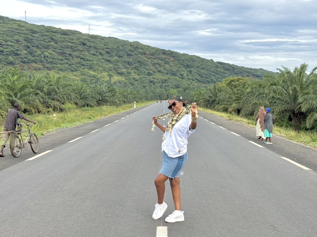 Santalatalitha's tweet photo. Sometimes youโve gotta block out the noise, tune into the melody within, and dance๐ฅณ.
Grateful for the beauty of my land ๐ง๐ฎ๐ง๐ฎ๐ง๐ฎ
Letโs go with the Challenge
Show your natural beauty of your country https://t.co/6ZBmGsDTEp