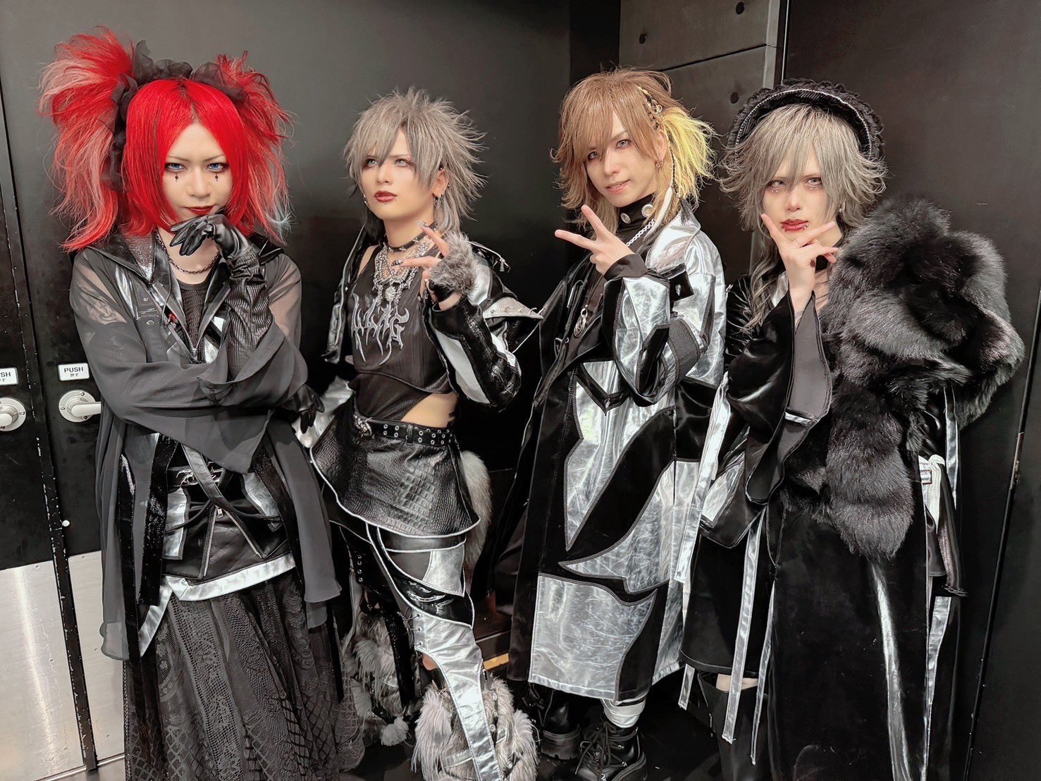 Royz (@Royz_official) / X Royz (@Royz_official) / X