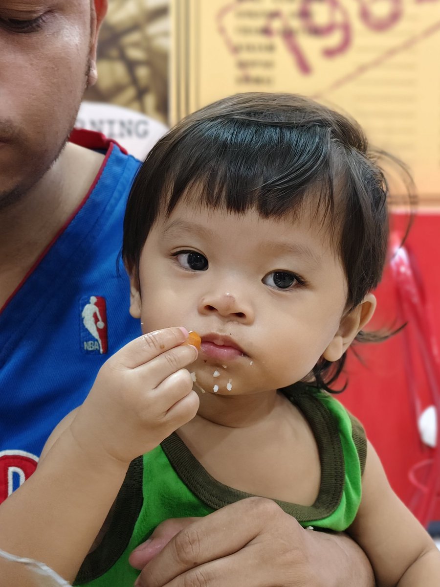acaylariza's tweet photo. Next time, hindi na ako tatamarin magluto. 1K agad gastos pag lumabas ng bahay eh. Crave pa more ng bangus at pancit! 🥲 https://t.co/xfMz1KQ2pR