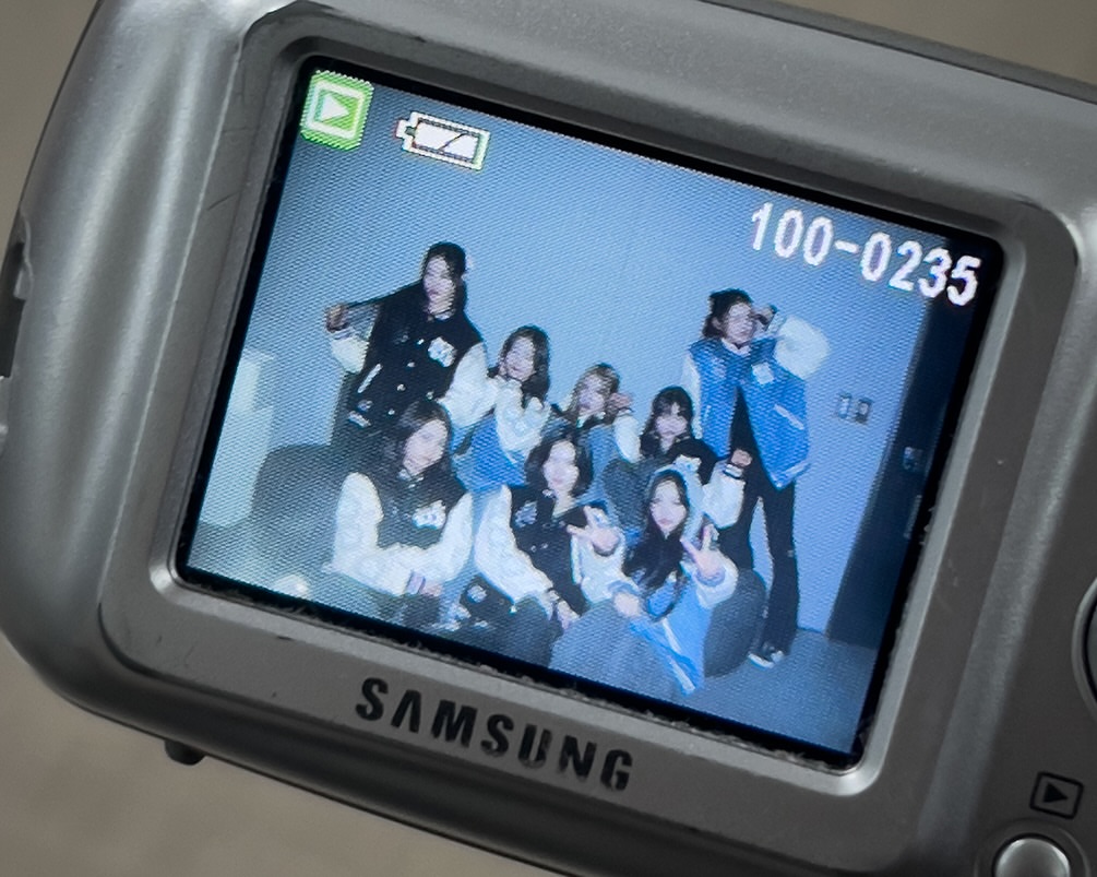 chaerryngie's tweet photo. https://t.co/kJRp3UXJdj
Heart💞Hearts #ChasingBackToTheChase
#Hearts2Hearts #하츠투하츠 #H2H
#TheChase #Hearts2Hearts_TheChase #하투하 #지우 #최지우 #JIWOO https://t.co/B0vSQ9H1wp