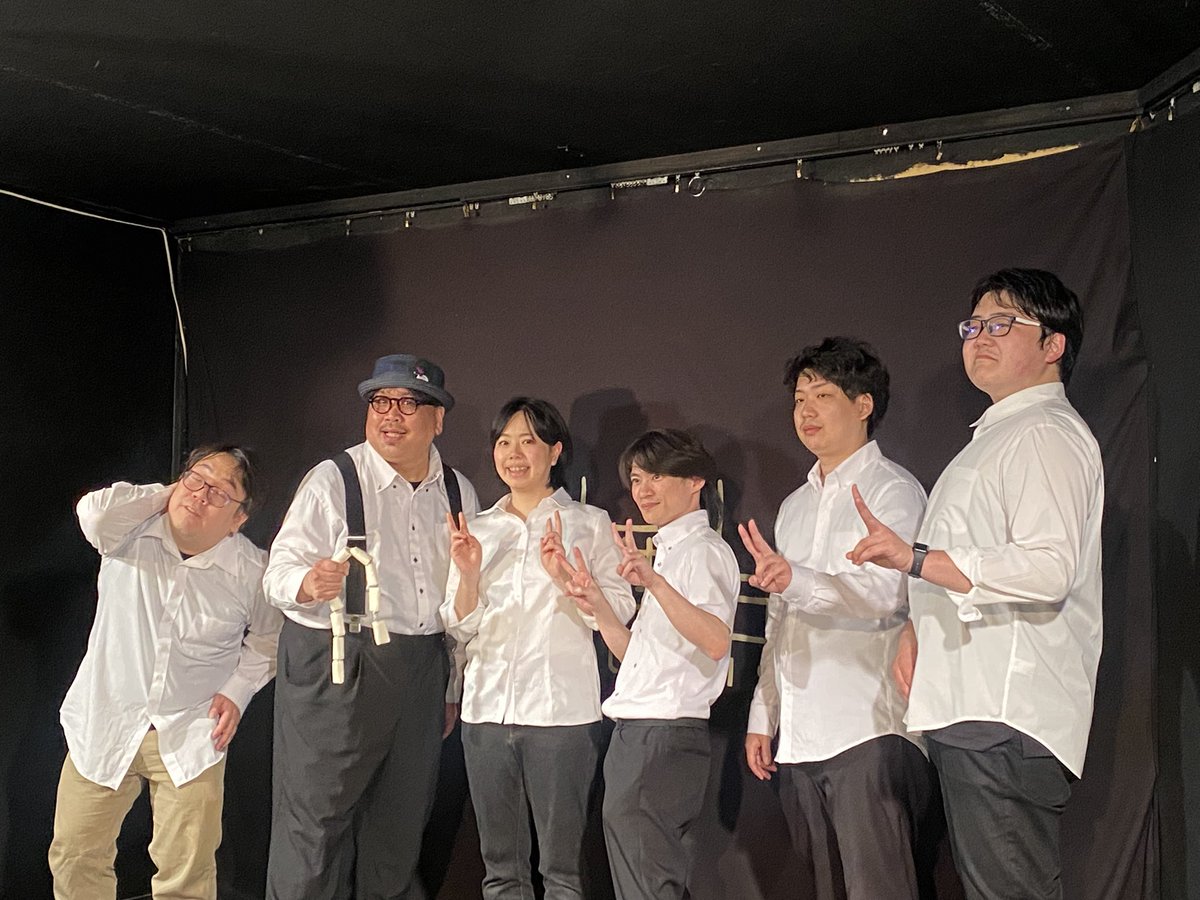kuro_azuneko's tweet photo. 観て来ました
Geekさんと、五百段階さんのツーマンライブ
内容がバイオレンス&カオスだったぜ……
皆さんお疲れ様でした!
#GeekFactory
#五百段階右折
#ツーマンライブ
#コント
#さんかけるにはろく
#BAR舞台袖 https://t.co/XJfp9dVtRk
