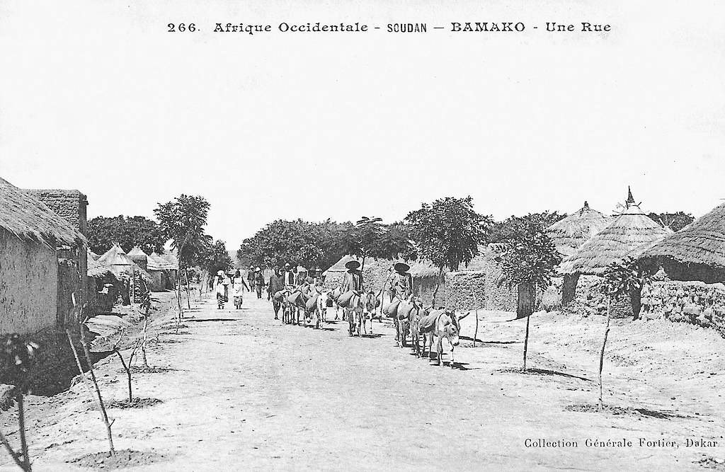 Baakouu's tweet photo. Bamako https://t.co/bdmm5UtFrU