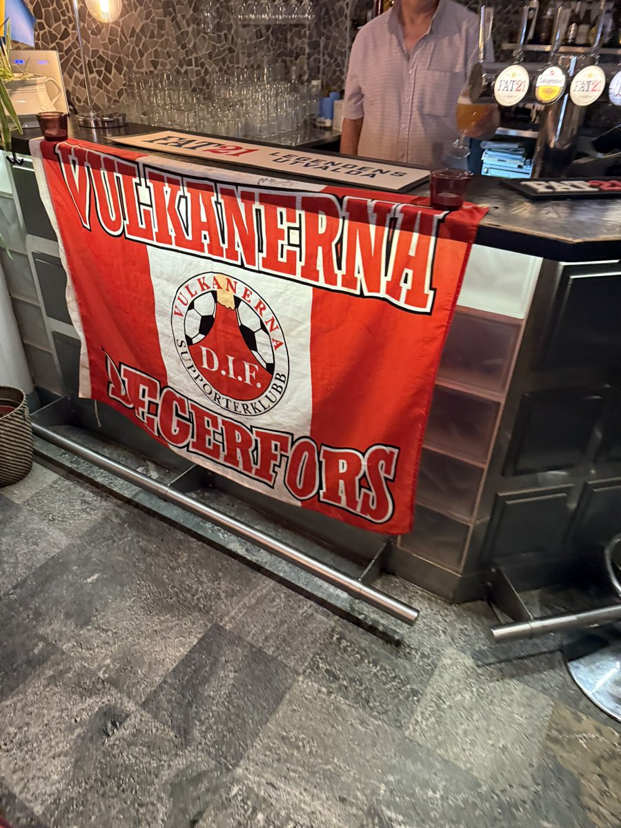 Hustlarkungen tweet media