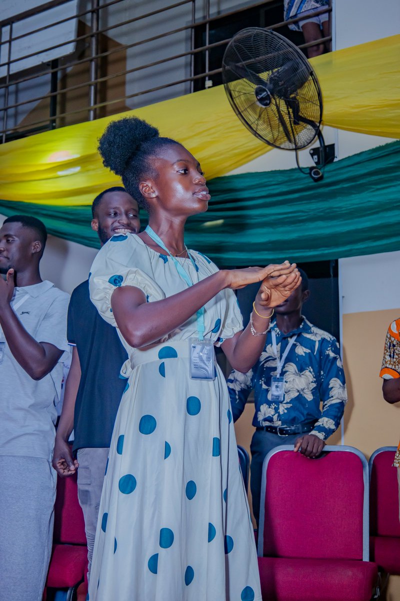 COCTSC_gh's tweet photo. 🎶𝗗𝗮𝘆 𝟭 ended on the perfect note — voices raised, hearts lifted, and the Spirit moving through every melody. 💙

From Chorus to heartfelt hymns, last night was a glimpse of heaven on earth. 🌠

#TSC2025 #ChurchOfChristGhana #TSCExperience https://t.co/vs7l3Tw8D2