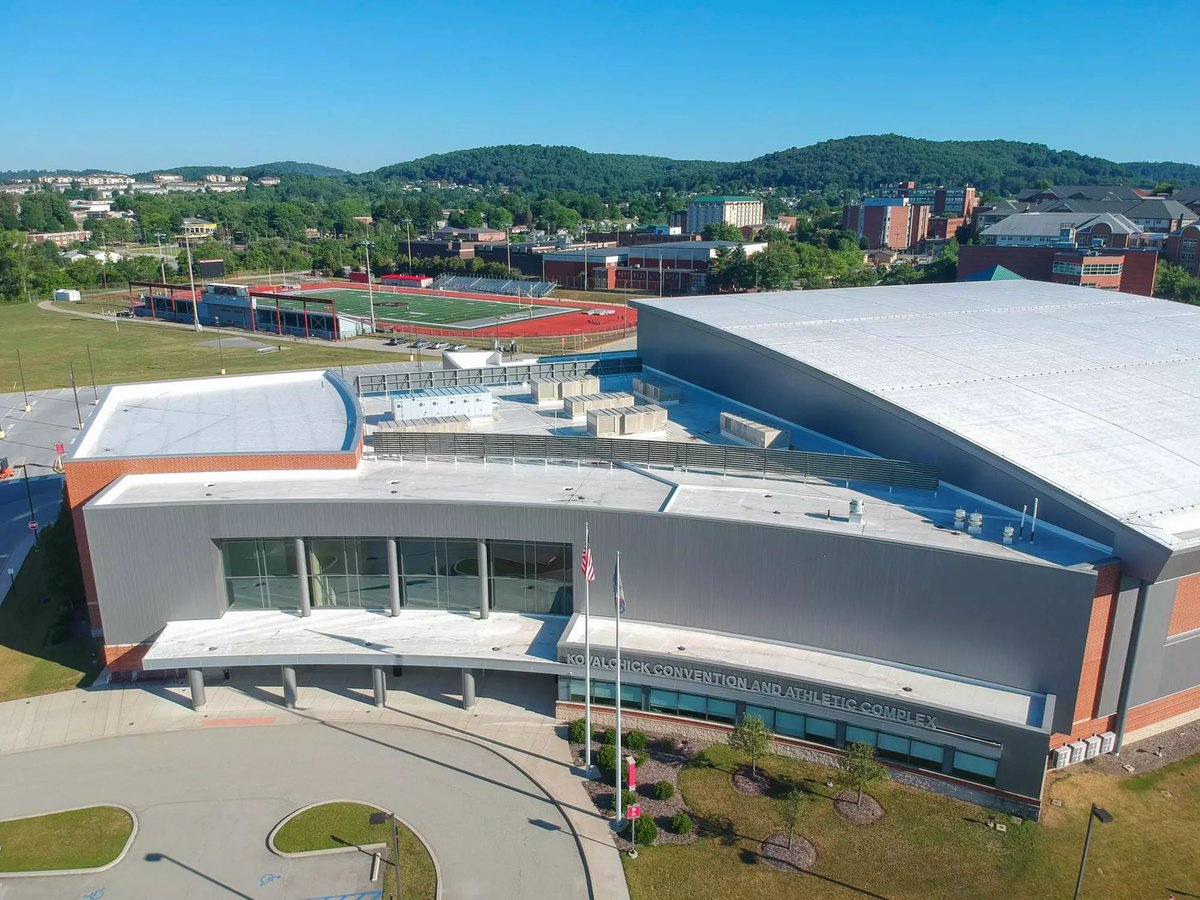 Khalil Shakir 🏀 (@coachkhalils) on Twitter photo D2 Facility of the Day:
Indiana University of Pennsylvania (IUP), proud members of <a href="/NCAADII/">NCAA Division II</a> and the <a href="/PSACsports/">PSAC Sports</a>, shines with state-of-the-art facilities, athletic excellence, and a strong academic foundation. All nestled in the heart of Western Pennsylvania! D2 Facility of the Day:
Indiana University of Pennsylvania (IUP), proud members of <a href="/NCAADII/">NCAA Division II</a> and the <a href="/PSACsports/">PSAC Sports</a>, shines with state-of-the-art facilities, athletic excellence, and a strong academic foundation. All nestled in the heart of Western Pennsylvania!