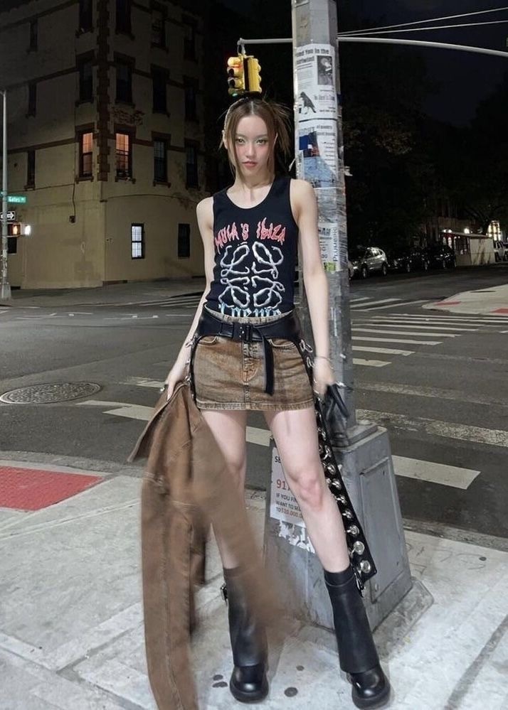 USE ' HEY / ✉️ ' - ENGLISH ONLY tweet media