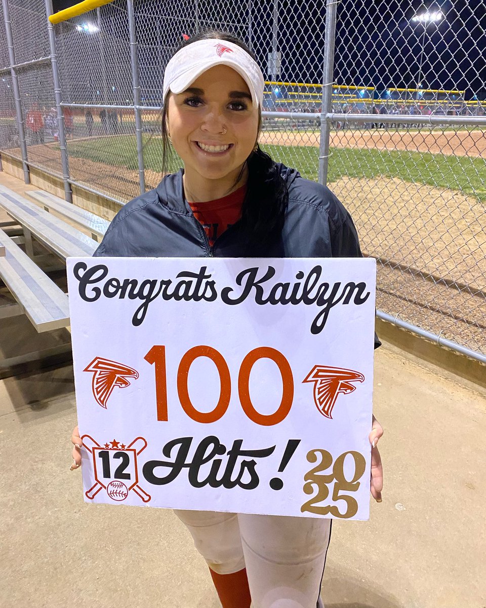 Holly Gressman tweet media